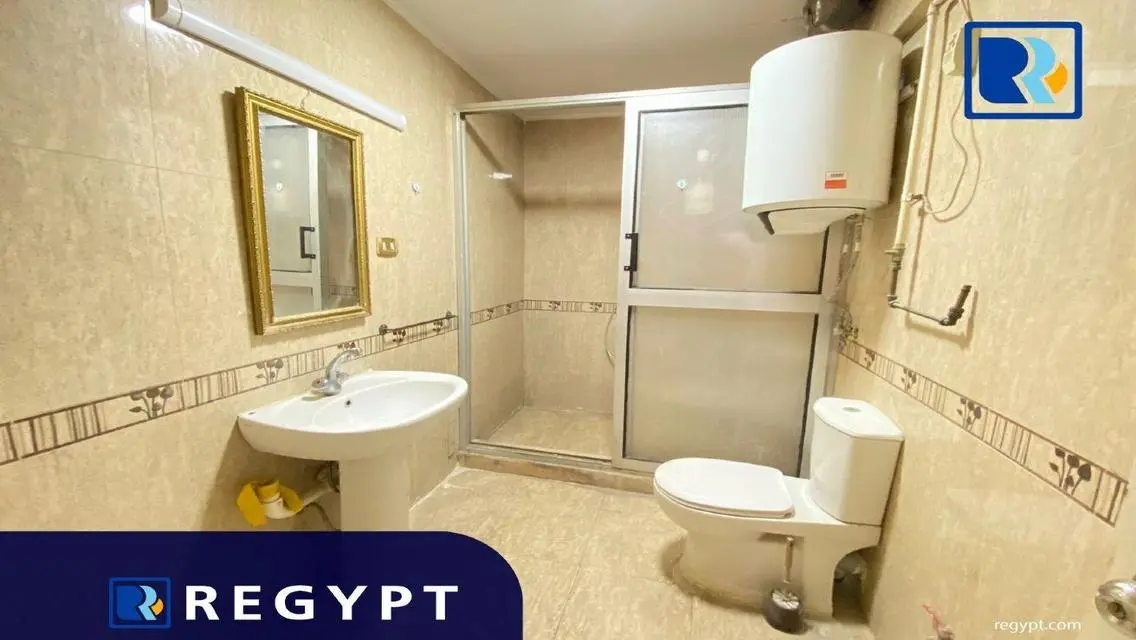 شقة مميزة بمساحة 120 متر في مصر