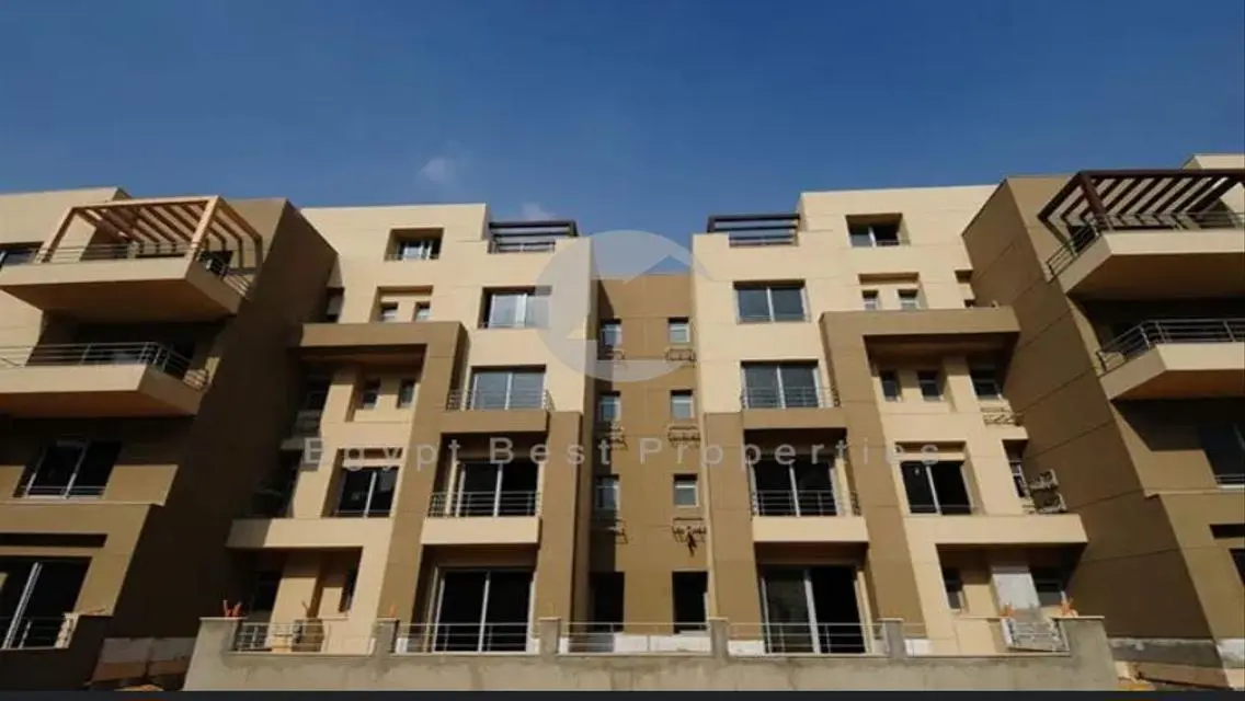 Apartment in Village Gate under market price