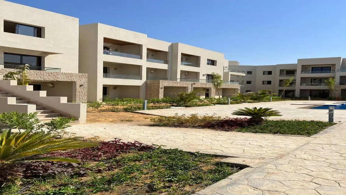 فرصة ذهبية لامتلاك عقار بثلاثة خيارات فريدة