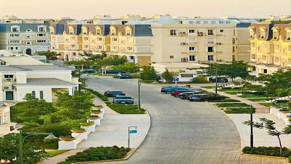 للبيع كمبوند مونتن فيو بمقدم 10% استلام خلال شهور