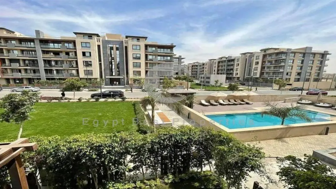 APARTMENT READY TO MOVE FOR SALE IN AZAD OVER 5YRS