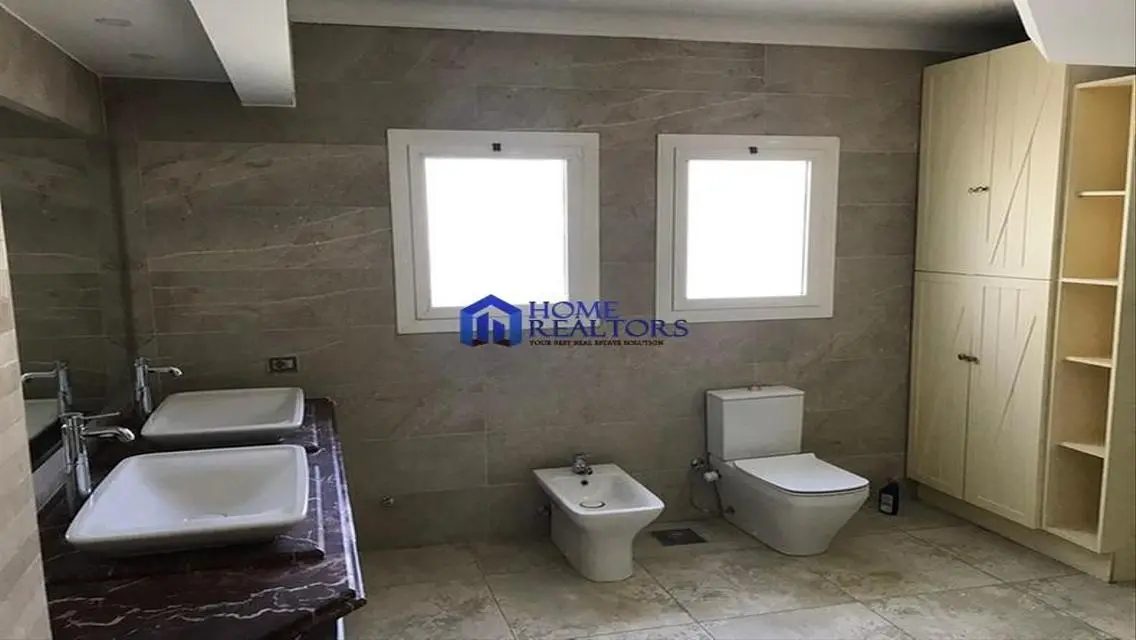 Penthouse With Pool For Rent In Maadi Sarayat