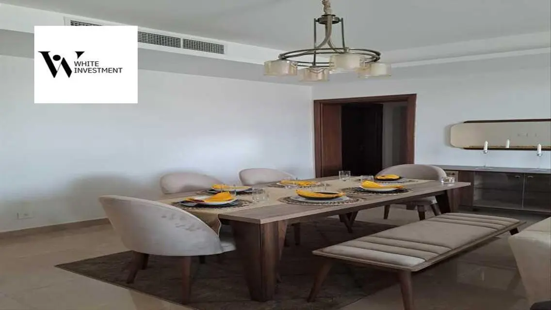 CFC Ora 150m 2beds fully furnished prime location
