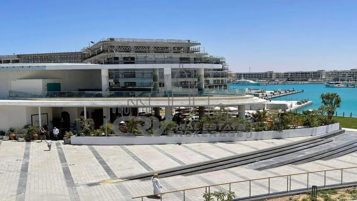 شاليه علي المارينا مباشرة للايجار في مارينا مراسي