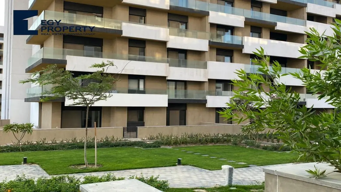 Lowest Price Club View  Finished Apartment 3BD .