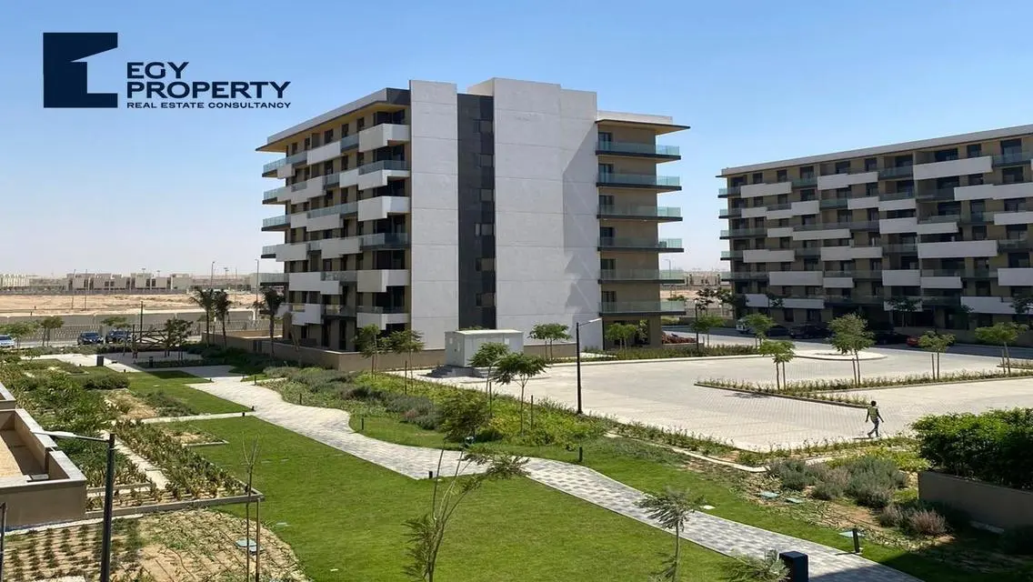 Lowest Price Club View  Finished Apartment 3BD .