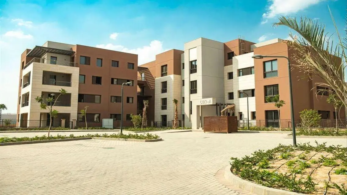 Delivered town house best price in district 5