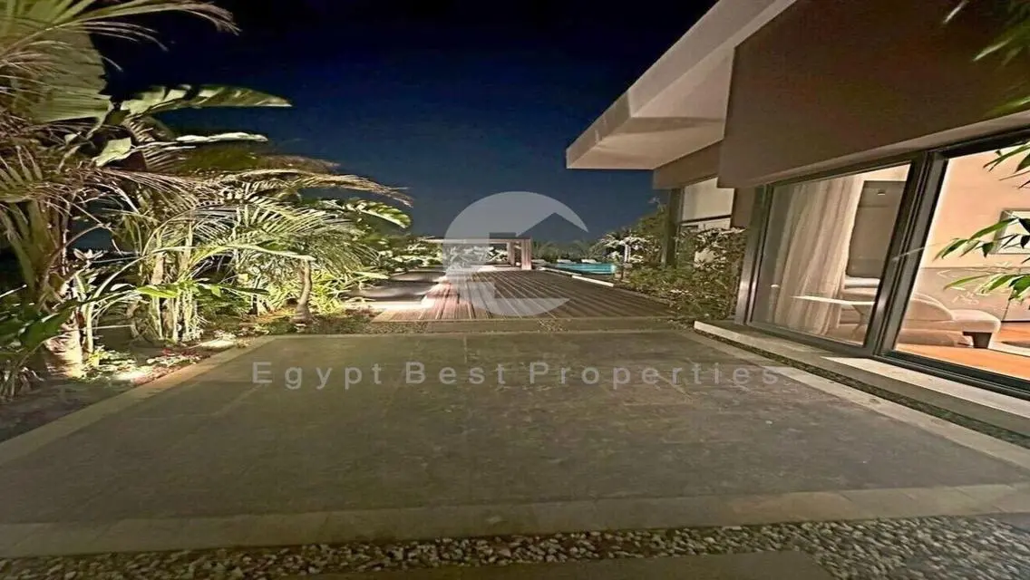 توين هاوس للبيع في اكتوبر سوان ليك ويست حسن علام