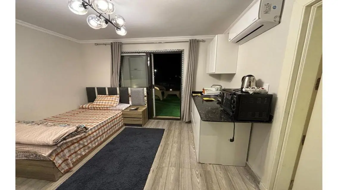 Penthouse 125 m + studio 27 m and 80 m teracce