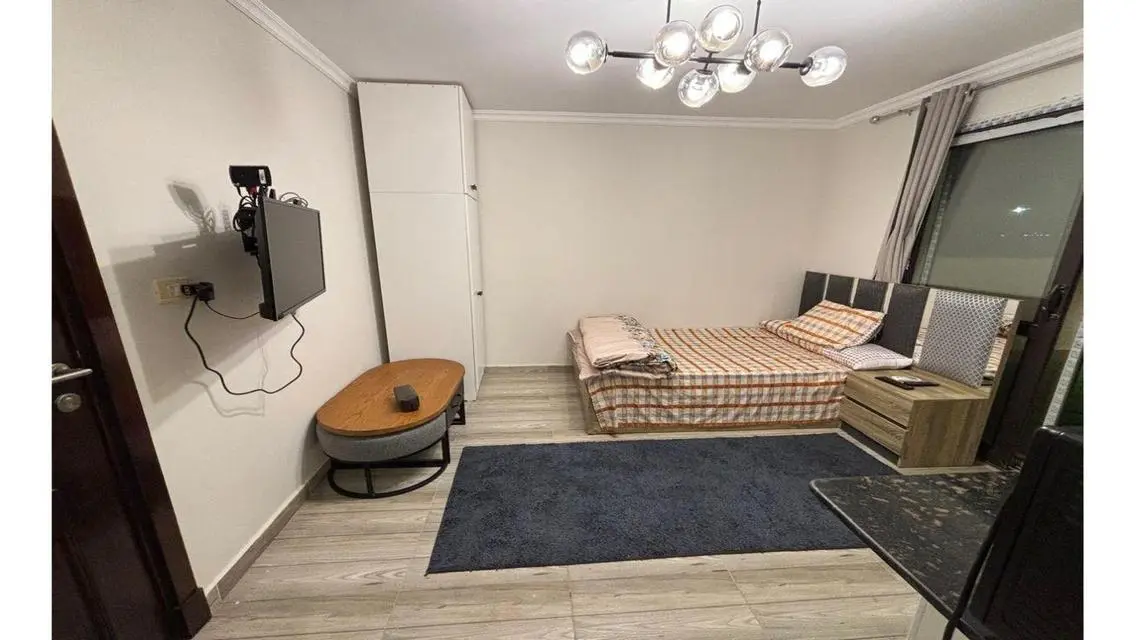 Penthouse 125 m + studio 27 m and 80 m teracce