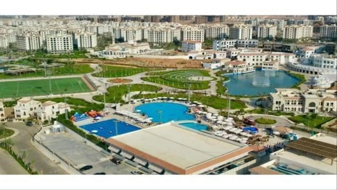 Luxury Apartment with Spacious Area in Prime Location