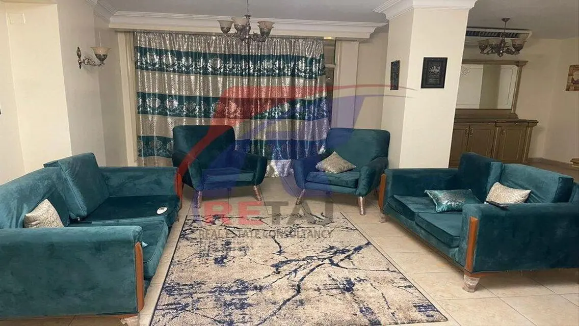 شقة الترا للايجار المفروش في عباس العقاد الرئيسي .
