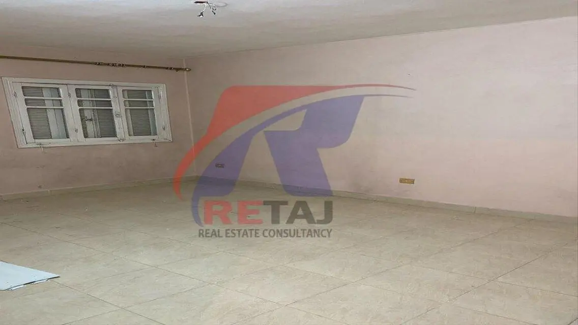 شقة مميزة للايجار قانون جديد في عمارات المهندسين .