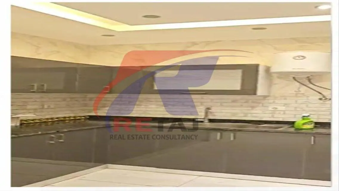 شقه مفروشه للايجار اول سكن بمدينه نصر في السفارات.