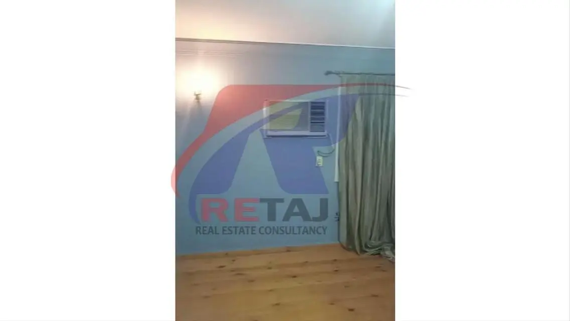 شقة للبيع فى المنطقة السادسة مدينة نصر           .