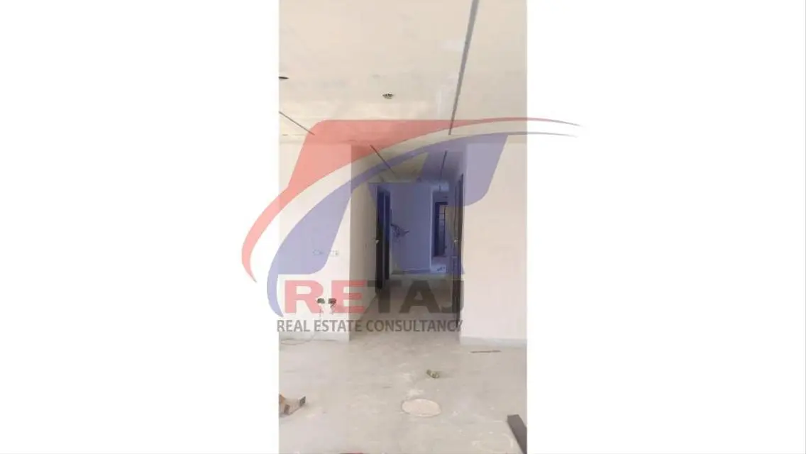 own an apartment in the first area of ​​​​the avia