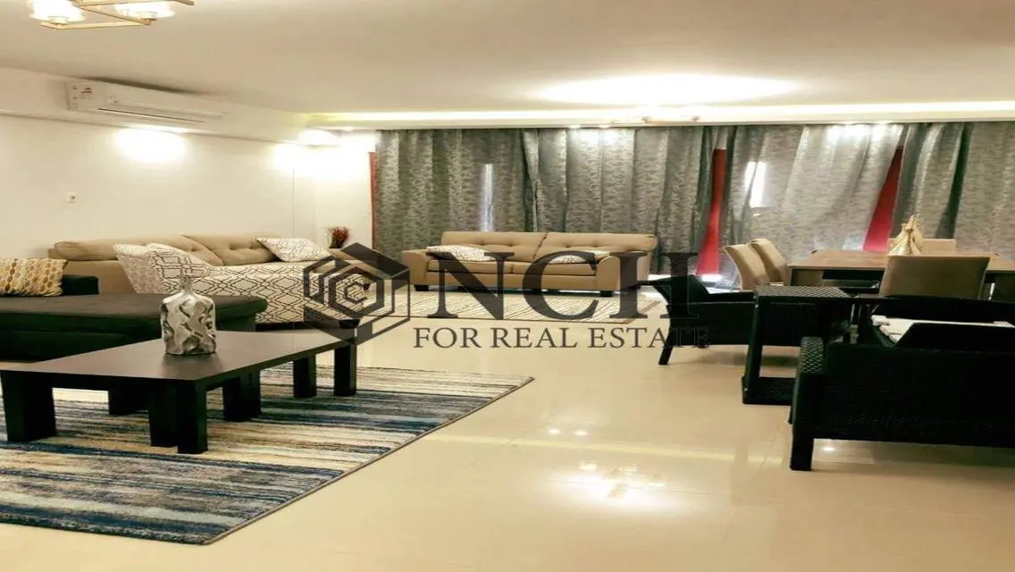 Mazonet 3 bed ,with Kitchen and ACs -Hyde Park