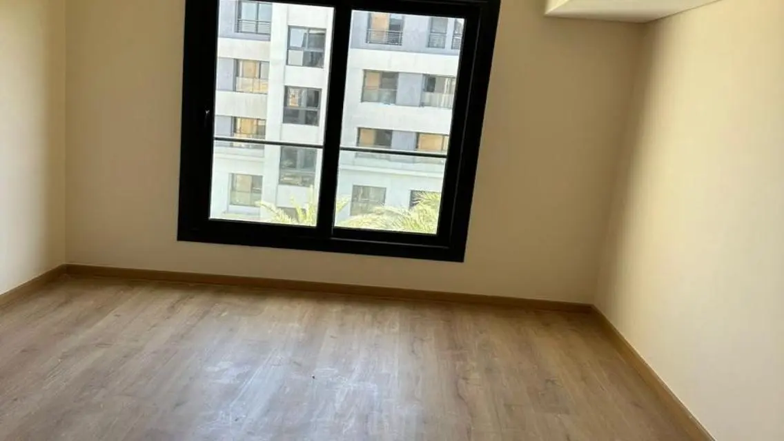 Duplex in Trio Gardens for rent Prime location