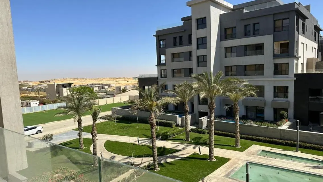 Duplex in Trio Gardens for rent Prime location