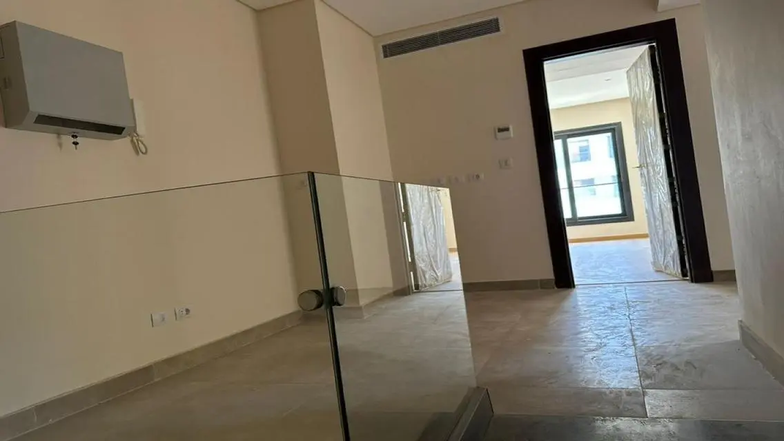 Duplex in Trio Gardens for rent Prime location