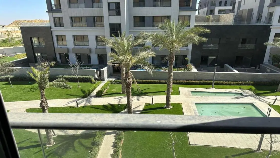 Duplex in Trio Gardens for rent Prime location