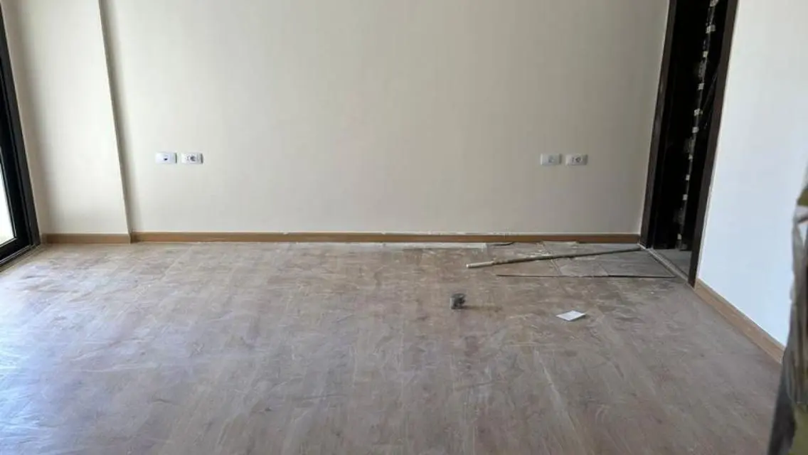 Duplex in Trio Gardens for rent Prime location