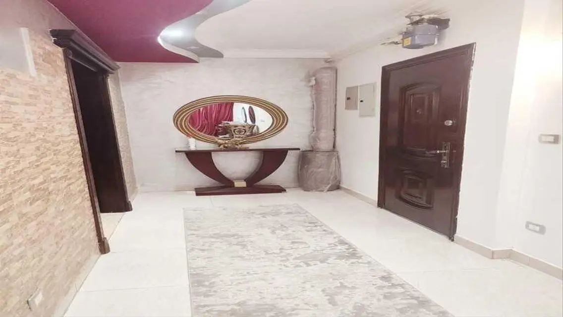 شقه 3 نوم تشطيبات خاصه للبيع بالعفش و الاجهزه