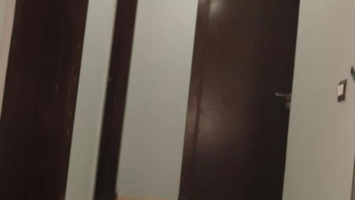 دوبلكس للإيجار فيليج جيت بالم هيلز أرضي بجاردن