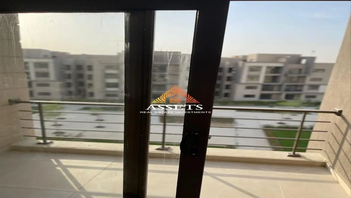 شقه للبيع | بأحسن سعر | لوكيشن مميز | لاندسكيب فيو