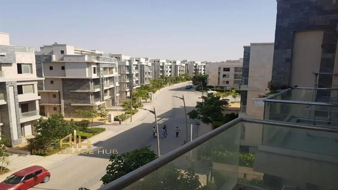 Penthouse for rent location Galleria Moon Valley,