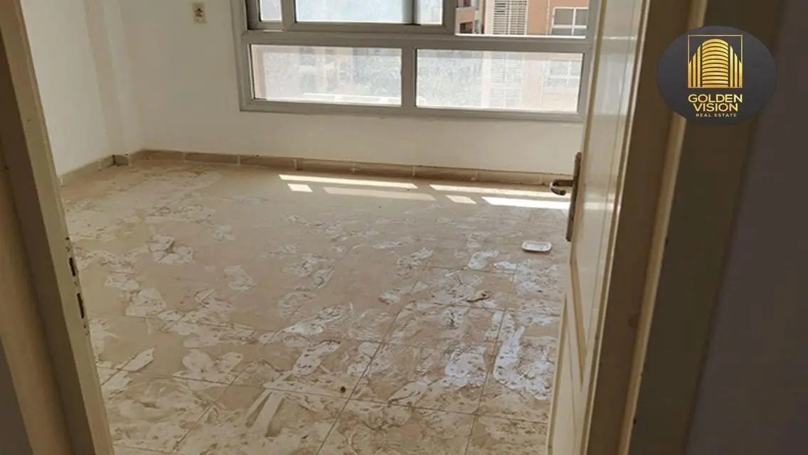 شقة للبيع فى مدينتى 206م² فى ال B8 تقسيط 5 سنوات .