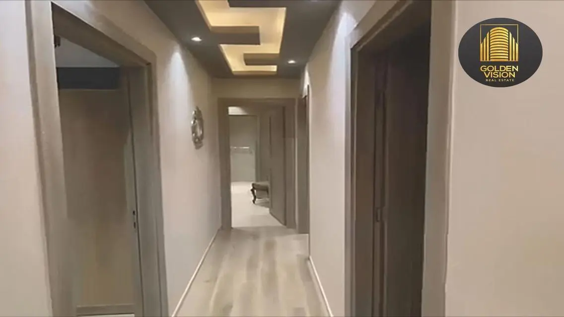 شقة للبيع فى مدينتى 199 م² فى ال B8 ألترا لوكس .