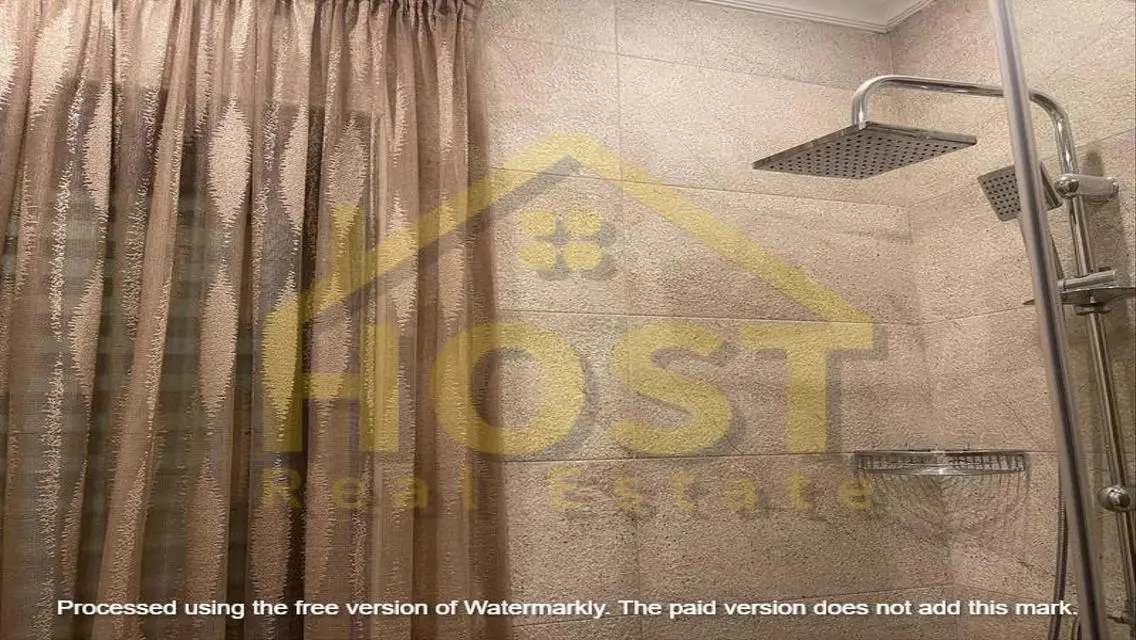 Stunning Furnished Apartment for Rent in Lake View