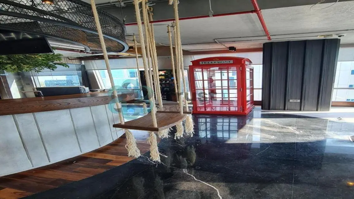مكتب للبيع في Park st - الشيخ زايد متشطب فيو بلازا