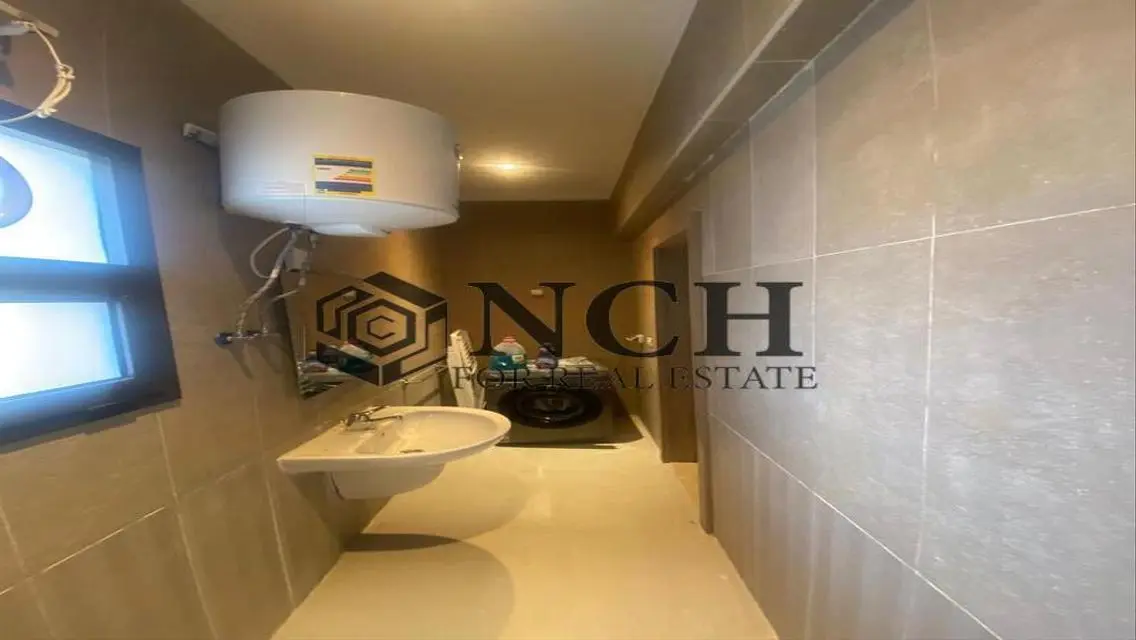 ELEGANT PENTHOUSE 245M FOR RENT, FULLY FURNISHED.