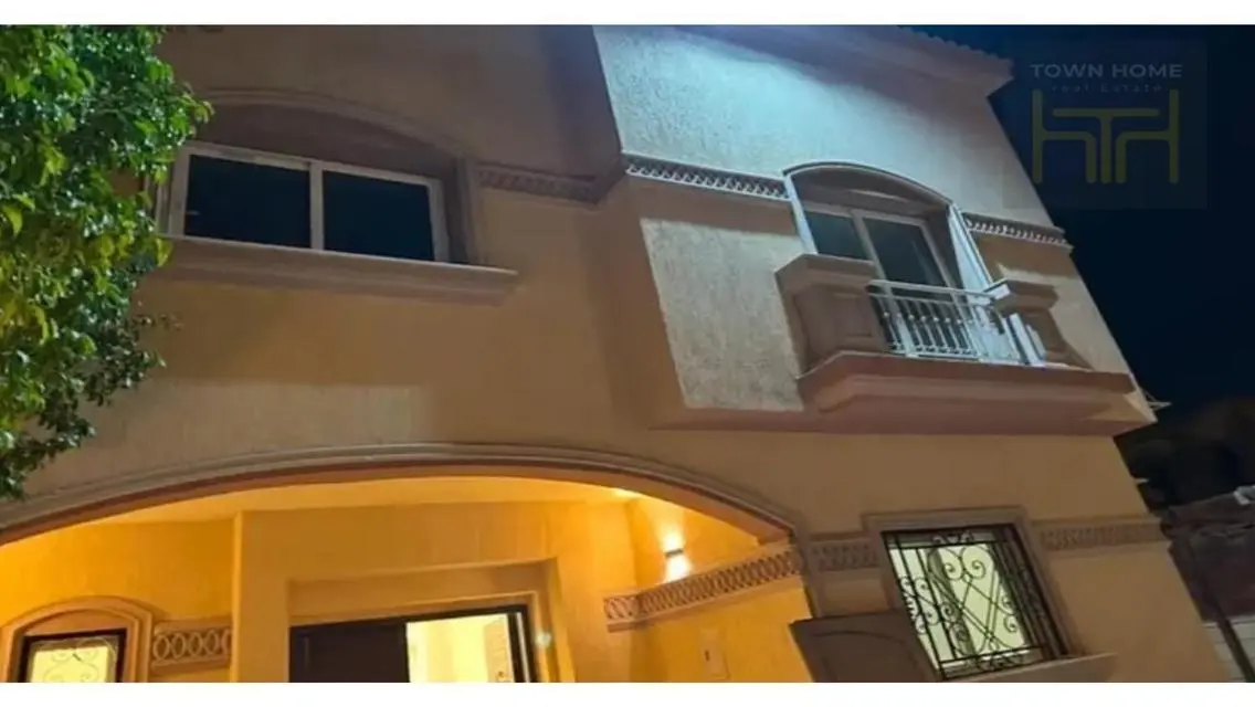 فيلا للايجار في الرحاب 6 غرف نوم و دريسنج
