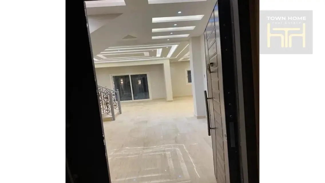 فيلا للايجار في الرحاب 6 غرف نوم و دريسنج