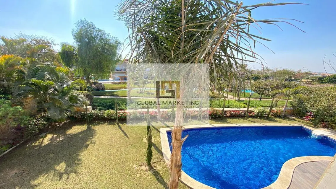 Villa Ultra modern Prime View in Lake View