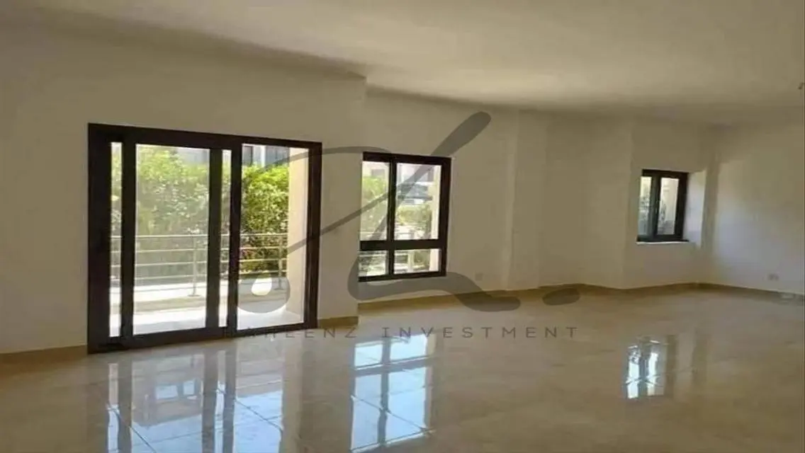 دوبلكس جاهز للسكن دقايق من الجامعه الامريكيه