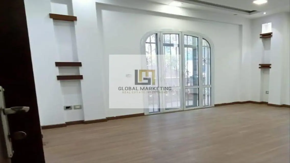 Finished Office 220m for rent in Teseen