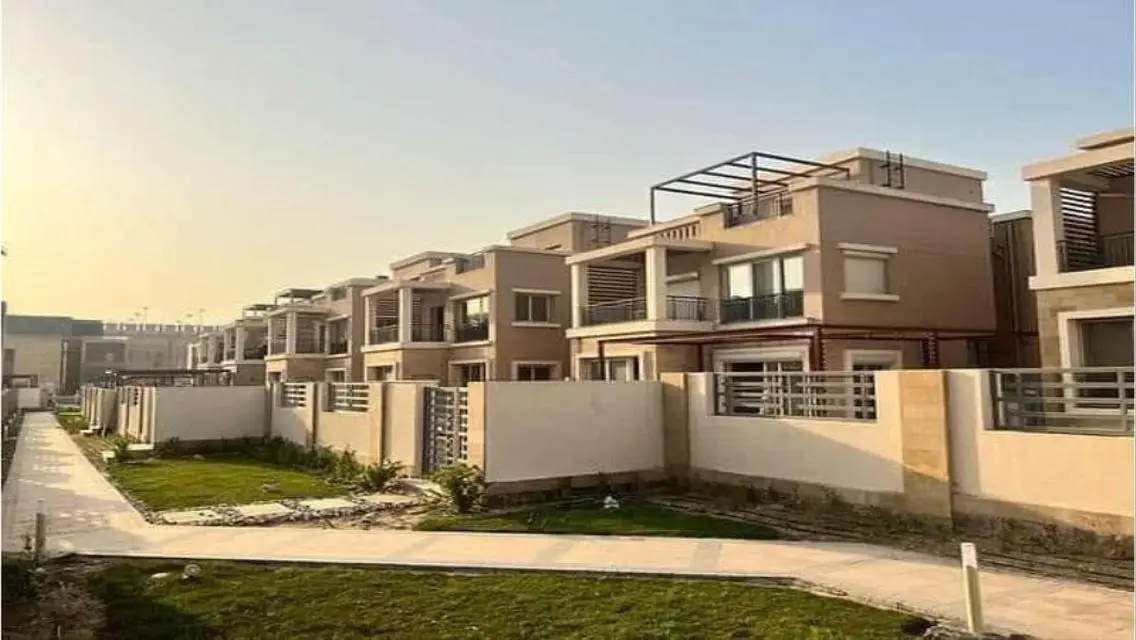 For quick sale the last TownHouse 155m in TAJ CITY