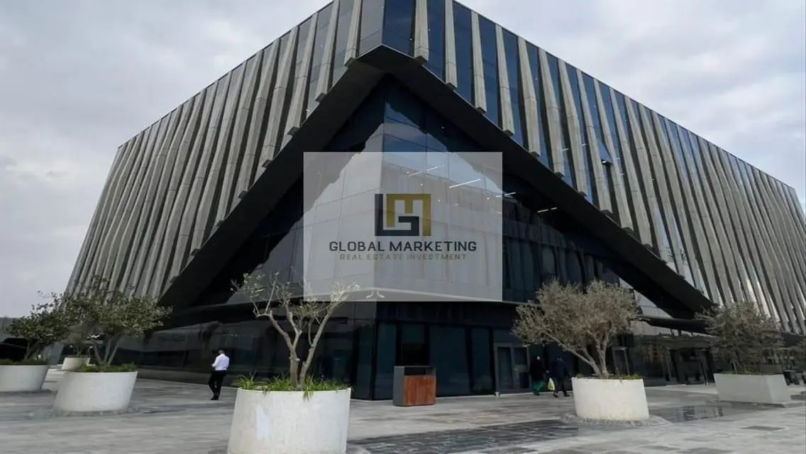 Office 193m for rent Ready To Move in EDNC