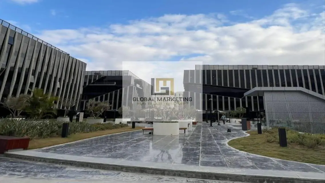 Office 193m for rent Ready To Move in EDNC
