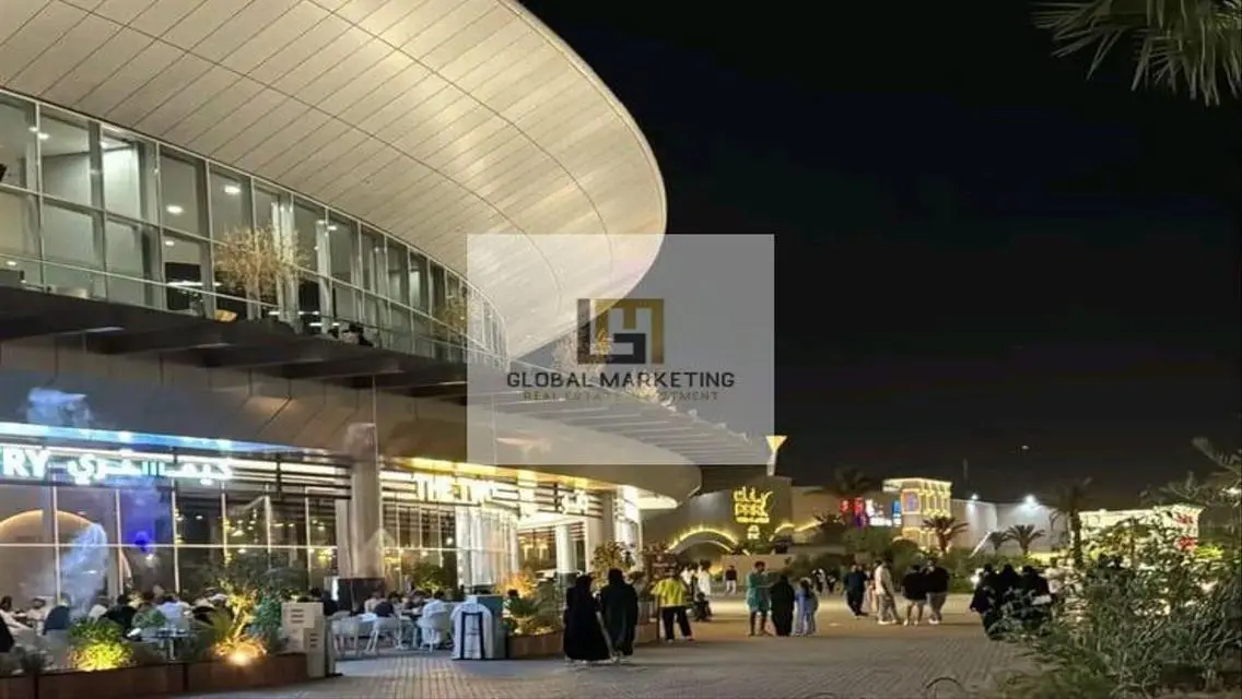 Shop 130m for Sale Beside Waterway 5th Settlement