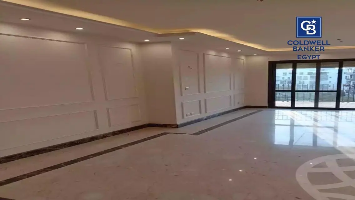 Apartment Fully Finished Prime Location At Eastown