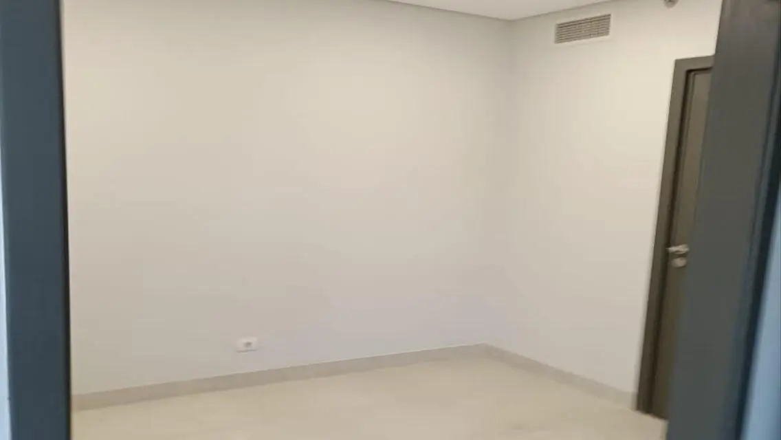 عياده للايجار متشطبه بالكامل في نيو جيزه