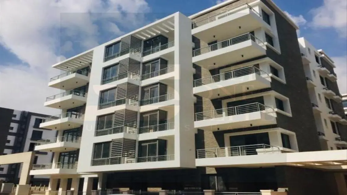 Apartment for sale in the first compound in front