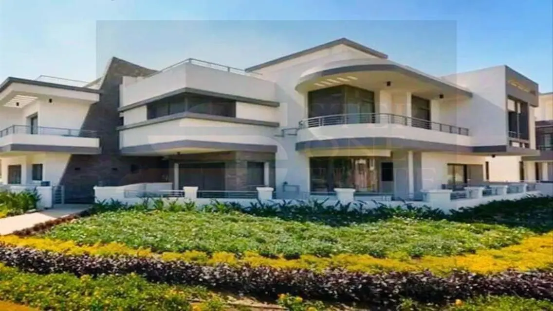 Apartment for sale in the first compound in front