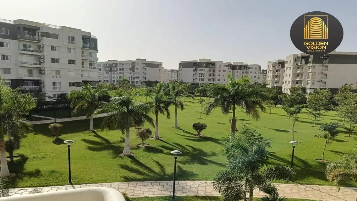 شقة بجاردن للبيع تقسيط  فى مدينتى  بال B14