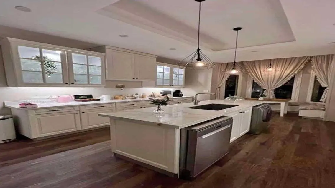 Own your Finished Villa with 0%down payment-MV